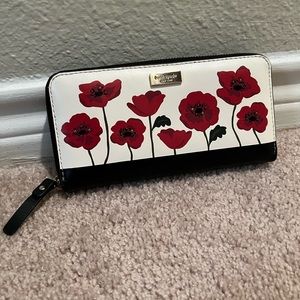 Kate Spade flower wallet